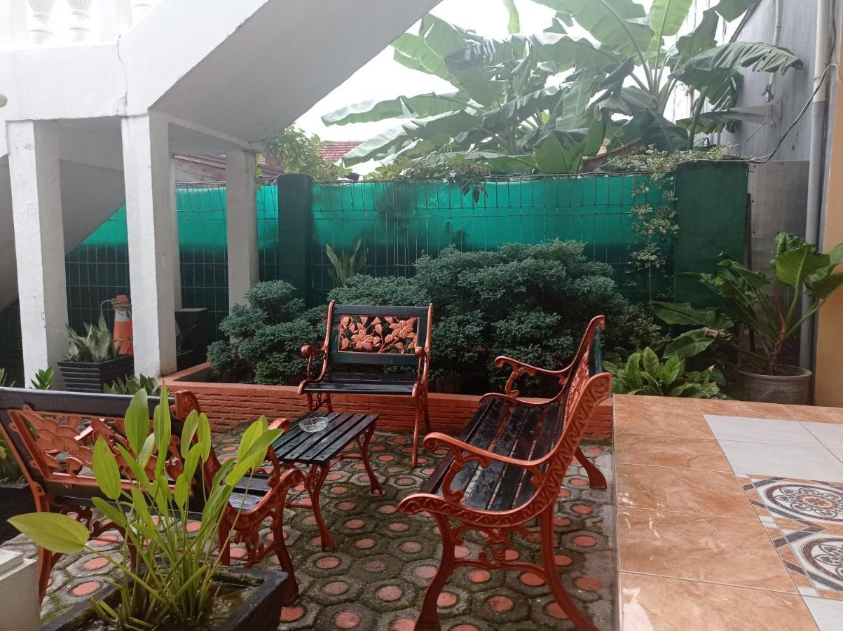 Hotel Nayora Prabumulih Perabumulih Kültér fotó